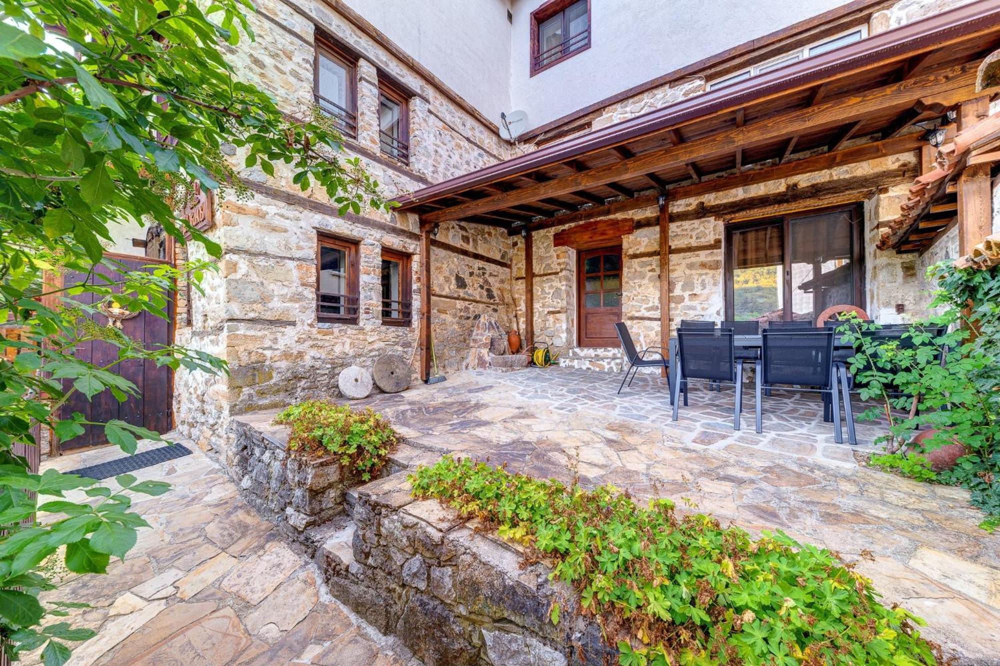 Valkanovi House Pamporovo Exterior photo